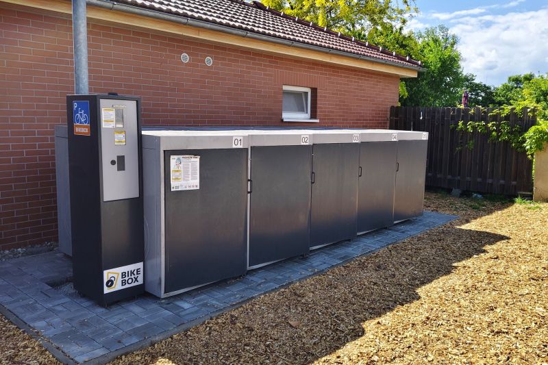 Bike Box - Veselí nad Moravou, u Sportovně relaxačního centra Baťův kanál